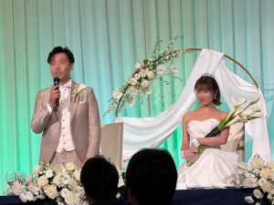 大阪の北摂地域(箕面市を中心に、茨木市・豊中市・吹田市・池田市)の外構工事をしている会社「リーフ」のスタッフブログです。今回は、設計スタッフの友人の結婚式について書いています。高校時代の友人で銭湯・サウナが大好き！サウナのイベントをきっかけに出会ったお二人ですが、「てんまりちゃん」「サウナレーター吉田」として活動されており、モデルやイメージキャラクター、熱波師として大阪を中心としたスーパー銭湯など温浴施設で活躍中。